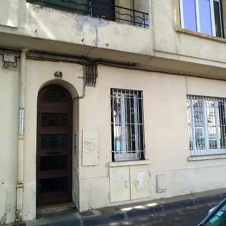 Apartamento Au coeur du centre historique 3 étoiles Aviñón Exterior foto